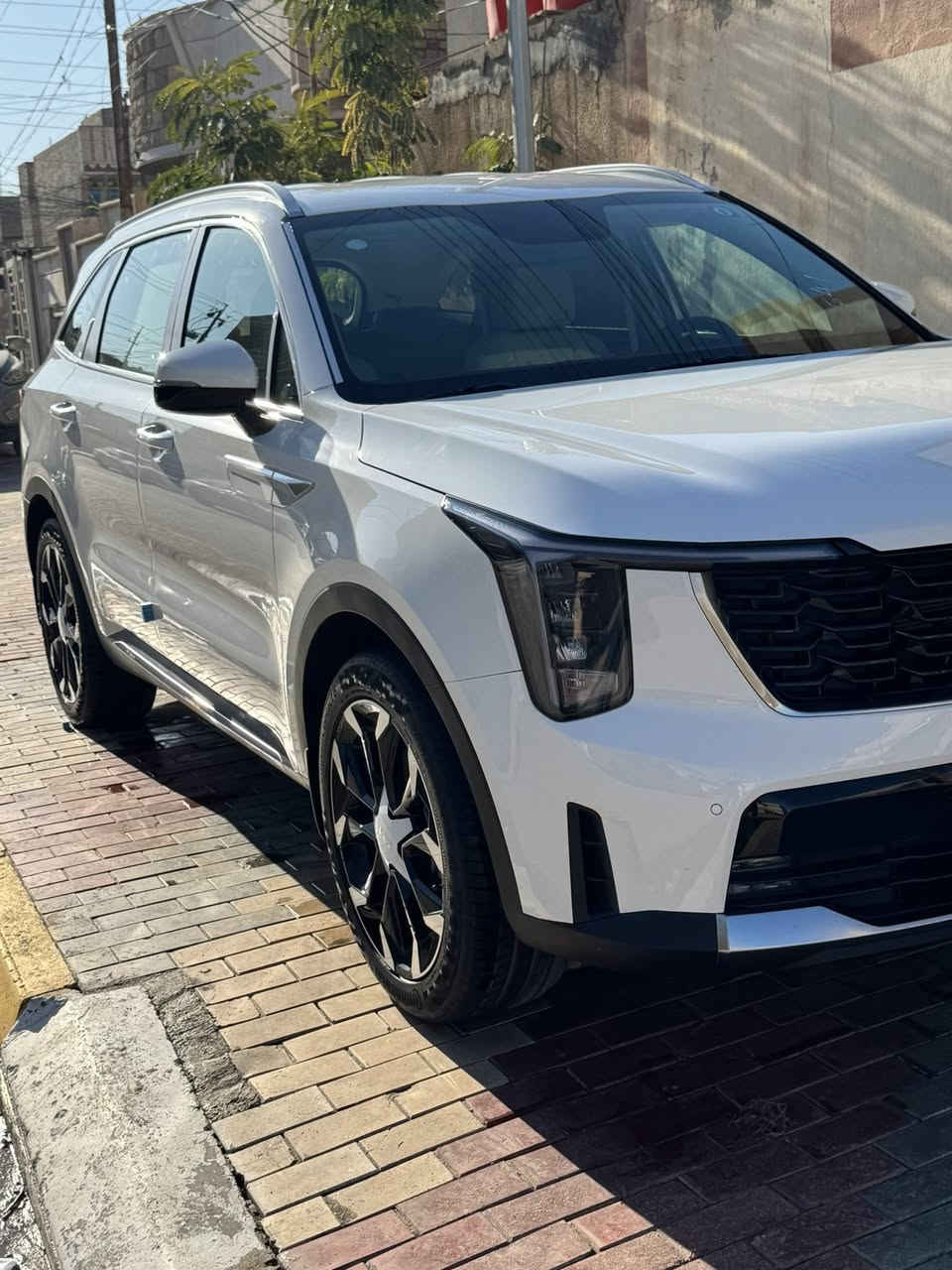 سورنتو موديل 2025 للبيع
جديدة بعدها زيرو ماشيه 4000

بعدها بلزكات الشركة 

 رقم بغداد 

مكينه ٦ سلندر 

7 راكب

داتشو

بصمه 

كير ماوس

كامرات 

كشنات كهرباء

تشغيل عن بعد 

جنطه كهرباء

مري شفط

فول حساسات امامي خلفي 

ويل 20 

ويل كب كروم  

تبريد ٣ قطع 

دوشمه كشنات   

اوتو هولد

سايد بريك بصمه

شحن لاسلكي

بردات خلفيه بعد بيها هوايه موصفات 

السياره ضمان شركه نم 

مكان السيارة كربلاء المقدسة 

لاستفسار الاتصال 

السعر 330 وبيها مجال 

***********
