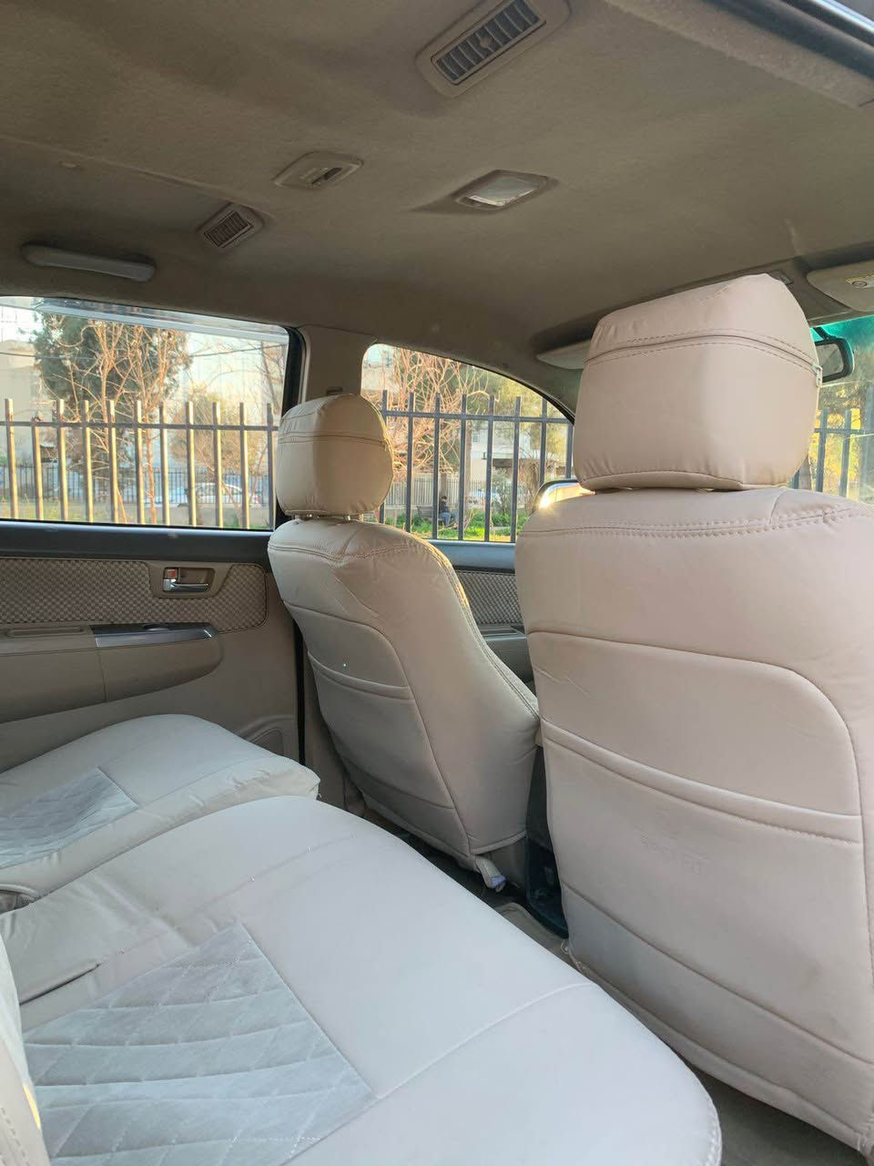 تۆیۆتا فورجنر 2012 
مەکینە اربعة سلندر مفتوح بس بدون عبيب 
رەقەم اربيل  سةنةوية منتهي
400 الف کم 
دەبل ئەکسل و سیستمی غاز 
٣ قطع صبغ چاملغی كدام صبغ 
شوية عدها دواخل  
چاملغ و سندوق صبوغ 
شوية عدا دواخل
بدون ارباك 
سعر:     150$
عنوان ارييل
للاستفسار واتاسب ***********
—————————

تۆیۆتا فۆرچنەر 2012 
مەکینە V4 کرایتەوە 
رەقەم هەولێر سەنەوی کۆنە 
ڕۆیشتن 400 هەزار کم 
دەبل ئەکسل و سیستەمی غاز 
چاملغی پێشی سبوغ 
کەمەک ناو گرتن 
چاملغ و سندوق سبوغ 
بەبێ ئێڕباگ 
نـــــــرخ    150 $
واتساب *********** أربيل, العراق
