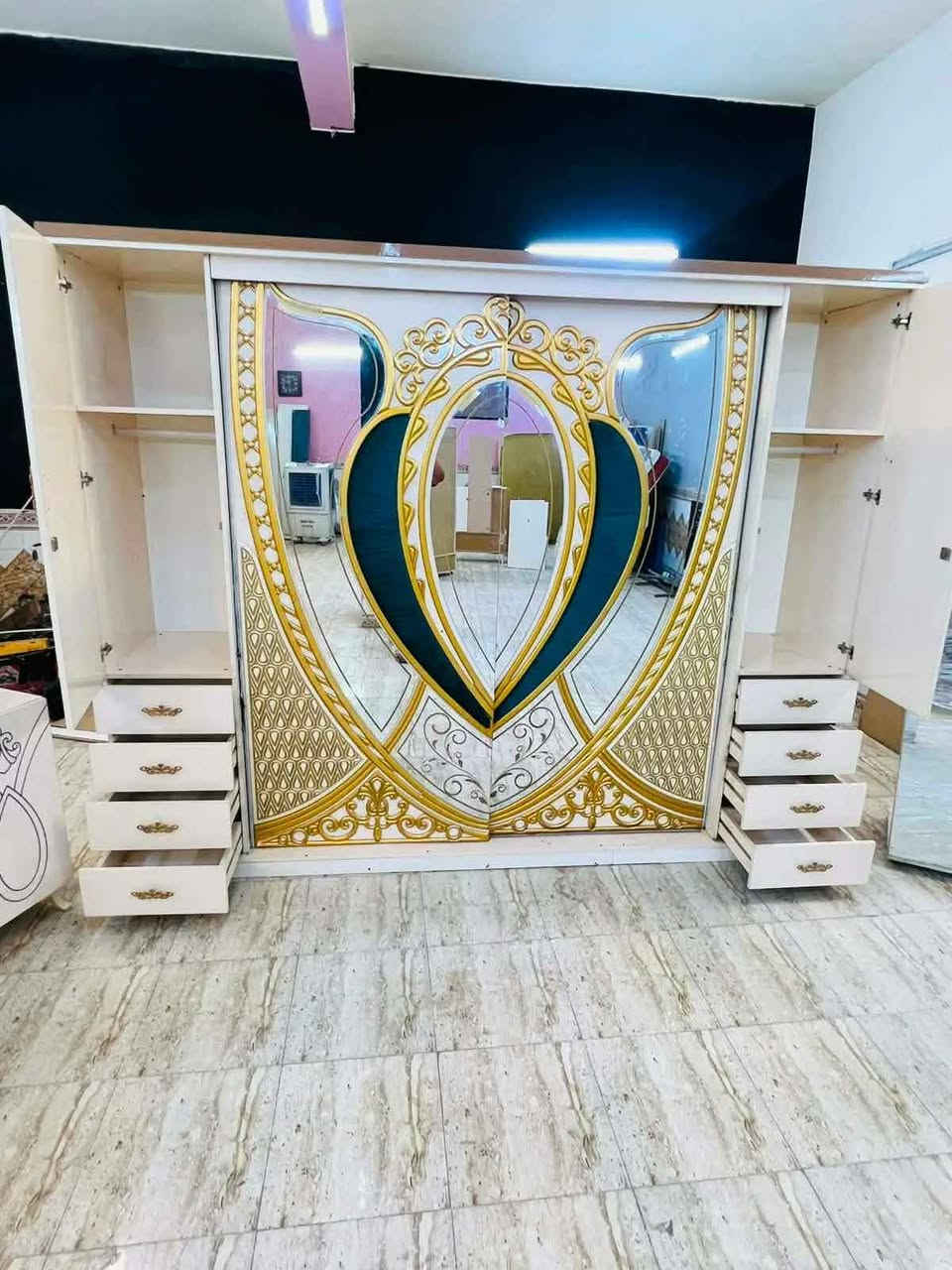 غرفه تركيه ضخمه جدا مستعمل نضيف سلايت 650 واصل نقل وشد بغداد, العراق


**إذا كنت صاحب هذا الإعلان وتريد حذفه لأي سبب، رجاءا أرسل رسالة إلى الدعم الفني**
