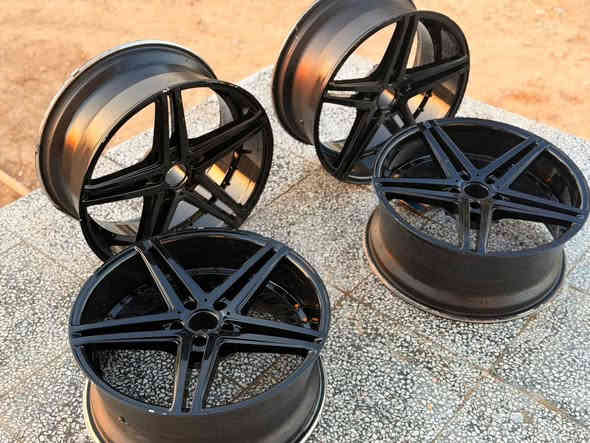 ويل حجم 20 جدد ونضيفات 
السعر 475 وبيهن مجال 
***********
