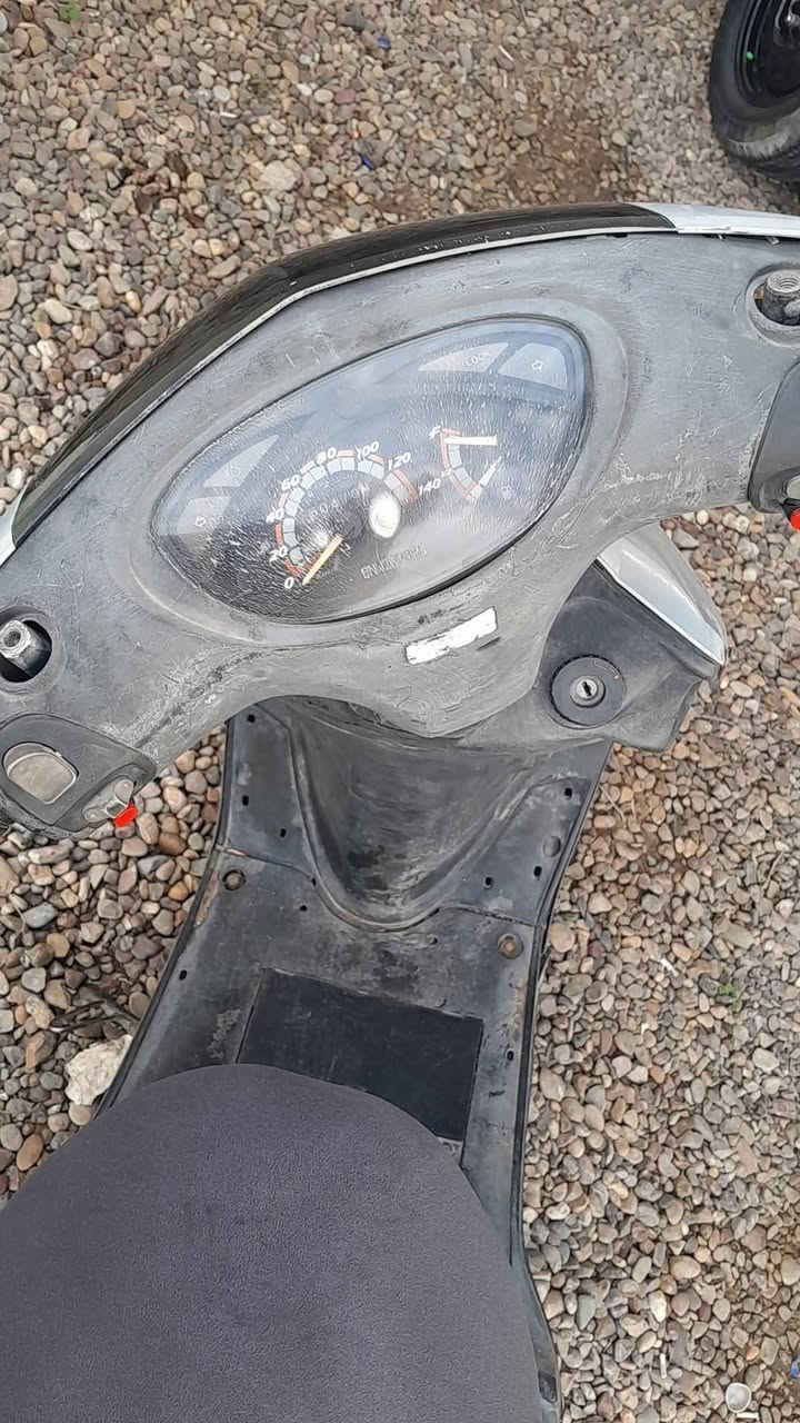 سلام عليكم درجه ١٤٠ نضيفه مامفتوحه مكانه عامريه سعر ٣٥٠ وبيه مجال حك جيه***********
