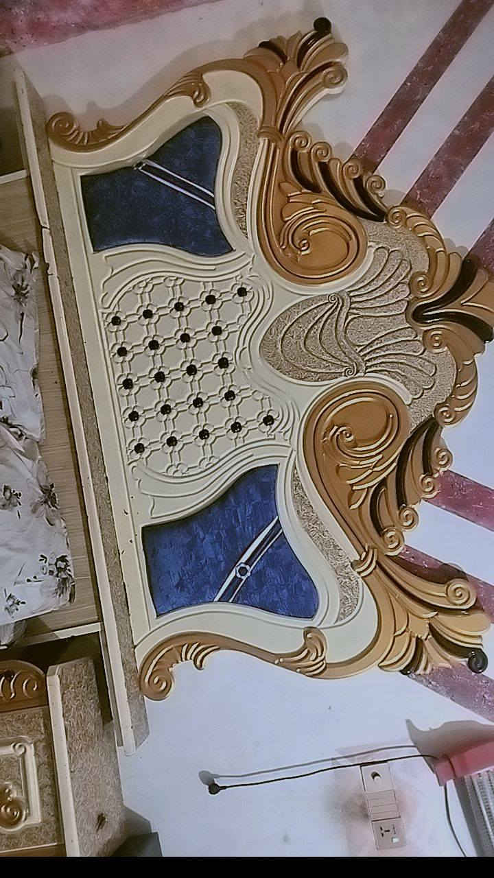 اعيد انشر بسبب الناس الجذابه ...غرفه للبيعع مستخدمه الجربايه بيه تاج ثنين الكنتور 8 بيبان الغرفه ڱڵـه  8 قطع وكلش جبيره وضخمه واريد ابيعه مستعجلين سعره 750 وبيه مجال للشراي


**إذا كنت صاحب هذا الإعلان وتريد حذفه لأي سبب، رجاءا أرسل رسالة إلى الدعم الفني**