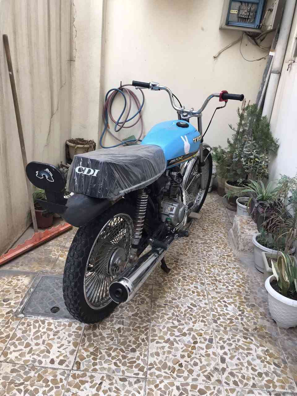 تايكر 2020 ماطور يخبل غراض كله جديد 
كشن وكزوز نامه الاصلي شرط وراسطه 
سعر 375 بي مجال بسيط 
مكاني جانب ايمن باب جديد 
***********
