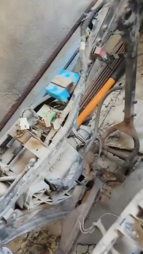 السلام عليكم شاصين بوكسر للبيع اغراض ودشبول يعني اغراض كامله للبيع اثنيناتهن 300 بغداد البلديات


**إذا كنت صاحب هذا الإعلان وتريد حذفه لأي سبب، رجاءا أرسل رسالة إلى الدعم الفني**