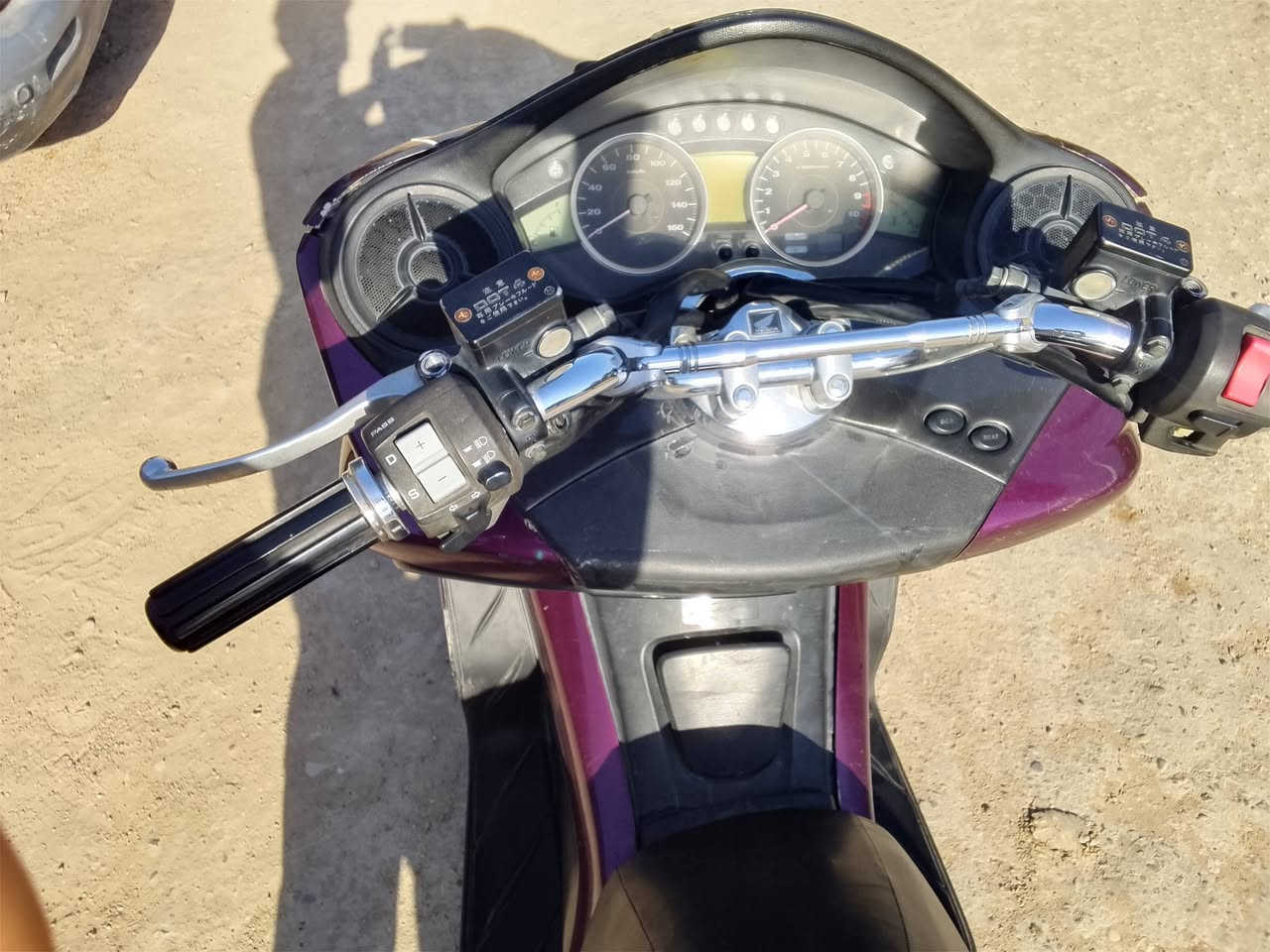 فورزه صفر10 للبيع دراجه خير من الله كهربائيات كلها شغاله محرك لا صوت لا تبخير ولا  كير ومحينه اخت الوكاله دراجه ضربتها بالبجم ضربه بصيطه فقط جاملغ مكسور او زوج ترايش دراجه ضربتها بصيطه ما بيها شمره لا يمنه ولا يسره  دراجه كلشي شغال بيها سبع نمر مكينه خرسه تايرات تخم دبلات كلش حلوات اوراق ما بيها فقط مكاتبه شرطه الي يحب سعر 950 مكان بسمايه للاستفسار ***********
