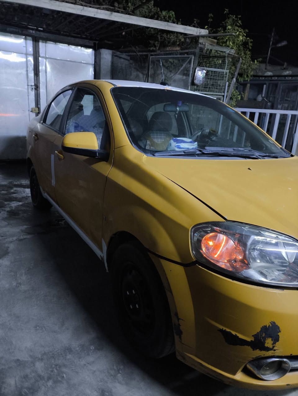 السلام عليكم 
افيو موديل 2009
وارد امريكي مسكر
كير اوتو
رقم بابل
مكانه بغداد
السعر ٣٧ وبيه مجال 

‏‪0770 942 7960‬‏
