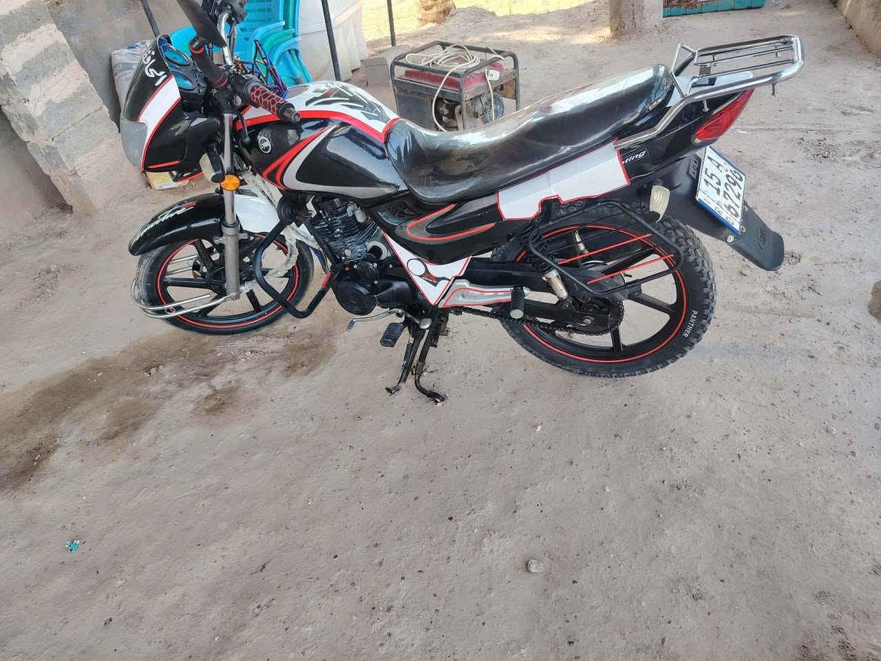 دراجه سايم موديل 20 مرقم وكامل لوحات انكليزي ما ناقصه برغي بعده علئ وضع الشركه تحويل مباشر سعره(1425)وبي مجال حك الجيه مكاني عامريه الفلوجه
***********
