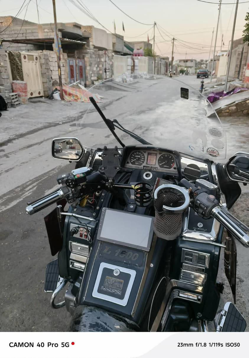 سلام عليكم دراجه كولدن للبيع معدله بل كامل من نياكل من سماعات من دمام سستم نيكلات شاشه تاب هواءيات السعر ٤٠ وبيه مجال  للتواصل *********** وبيك خير وتدلل
