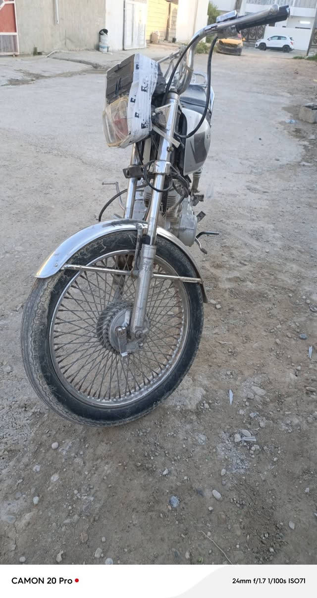 ماطور لبيع 2018نامه كله شقل كهربيته شقله مستعجل علا بيعه 160او بي مجال العنوان كركوك ***********
