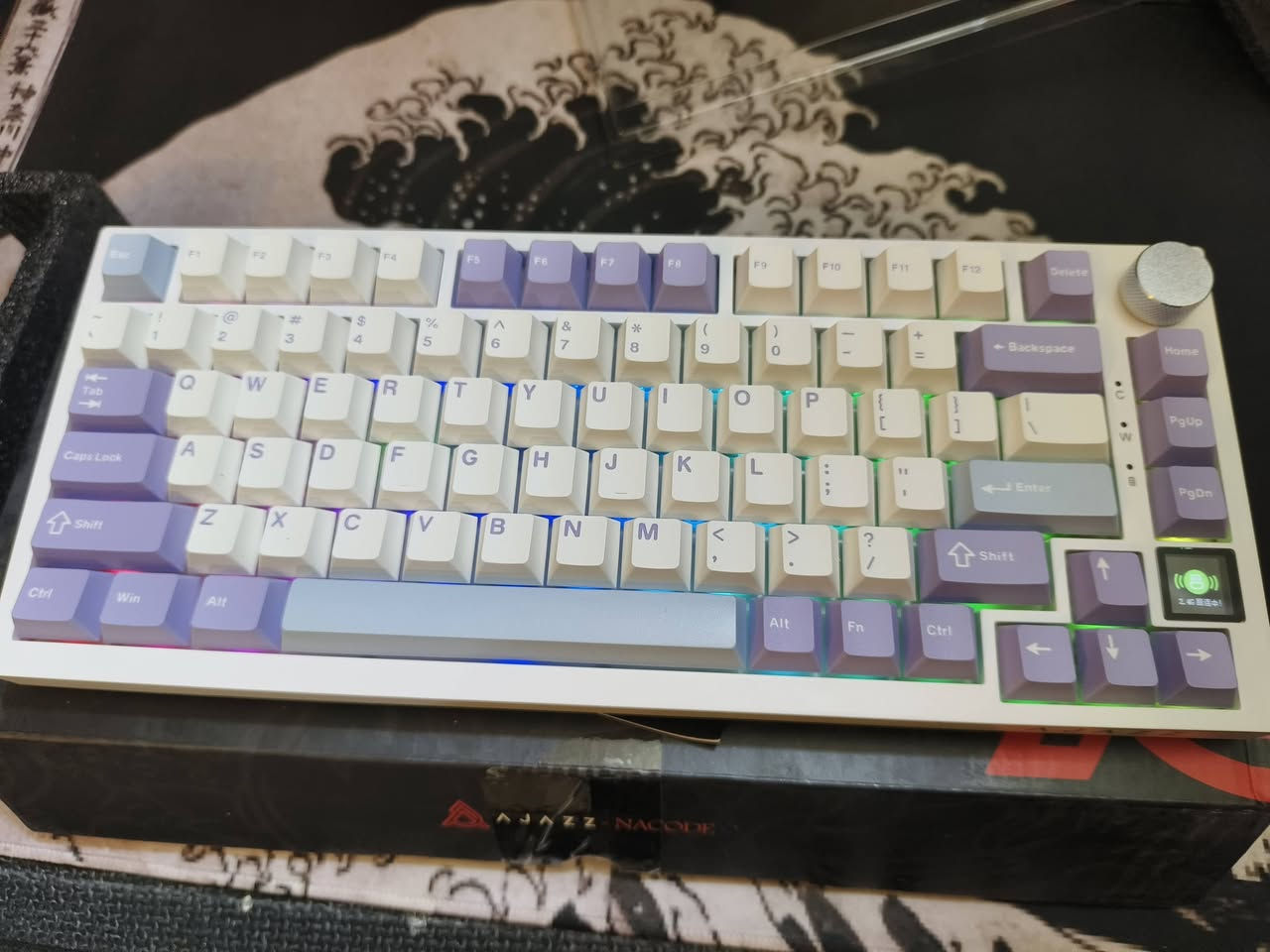 سلام عليكم كيبورد اجاز AK820PRO
جديد غير مستعمل السعر 45 شامل توصيل


**إذا كنت صاحب هذا الإعلان وتريد حذفه لأي سبب، رجاءا أرسل رسالة إلى الدعم الفني**