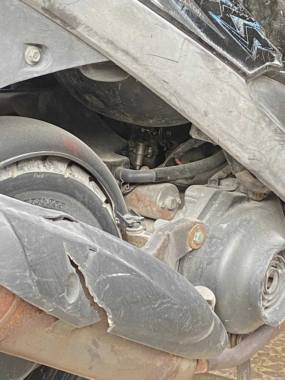 رمبه مكفوله كفاله عامه ‏دراجة خير من الله الله شاهد دراجة نقص بس كابريتر و الكلجات العنوان ￼ بغداد ￼ مدينة الصدر رقمي *********** ￼ موجود خاص ￼￼￼￼ والسعر650 بي مجال￼
