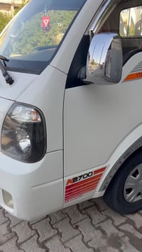 كيا موديل 2017 رقم بغداد نكليزي  محرك 2700 سياره مكفوله من كلشي  عارضه...