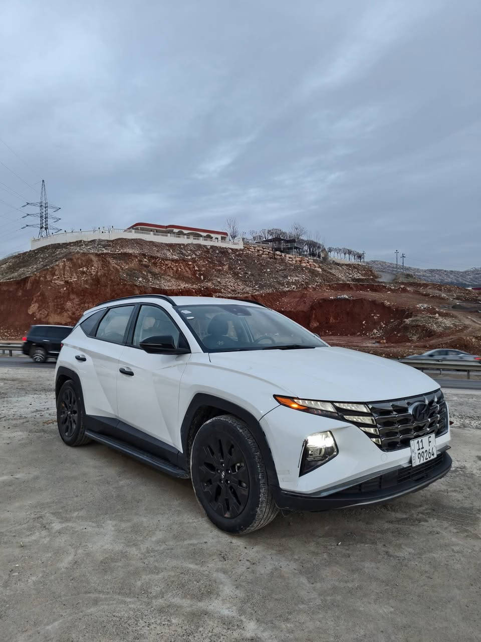 توسان 2022 فئة XRT 💯
مواصفات السيارة
👾فول رادار امامي -جانبي -خلفي
👾قيادة ذاتية وتحديد مسار
👾لايت  و بك لايت LED
👾مري جانييه رادار واشارة
👾داخل جلد
👾تدفئة كشنات 
👾شحن لاسلكي 
👾مكينه 2.5 تنفس طبيعي
👾تبريد قطعتين 
👾سستم سماعات هارمن 
👾 هوك سحب خلفي بلادي 
👾جنطه كهرباء
👾ماشيه 55 الف كيلو
👾كشن سايق كهرباء
 
سيارة حادثها (حرق) صبغ عام لونها صدفي بدون حادث يعني لاشاصي ولا ايرباك بجم بلادي تبريد شركة مكينه وكير بلاديات كفالة لايت بك لايت بلاديات 

سعر السيارة🔥  155$ 🔥

بيها ملاحضات بسيطه من تجي شوفها بعينك 

 صور لحادث واتساب راسلني وتدلل 
 السيارة رقم بغداد بأسمي ***********
📍العنوان بغداد -الرصافة
