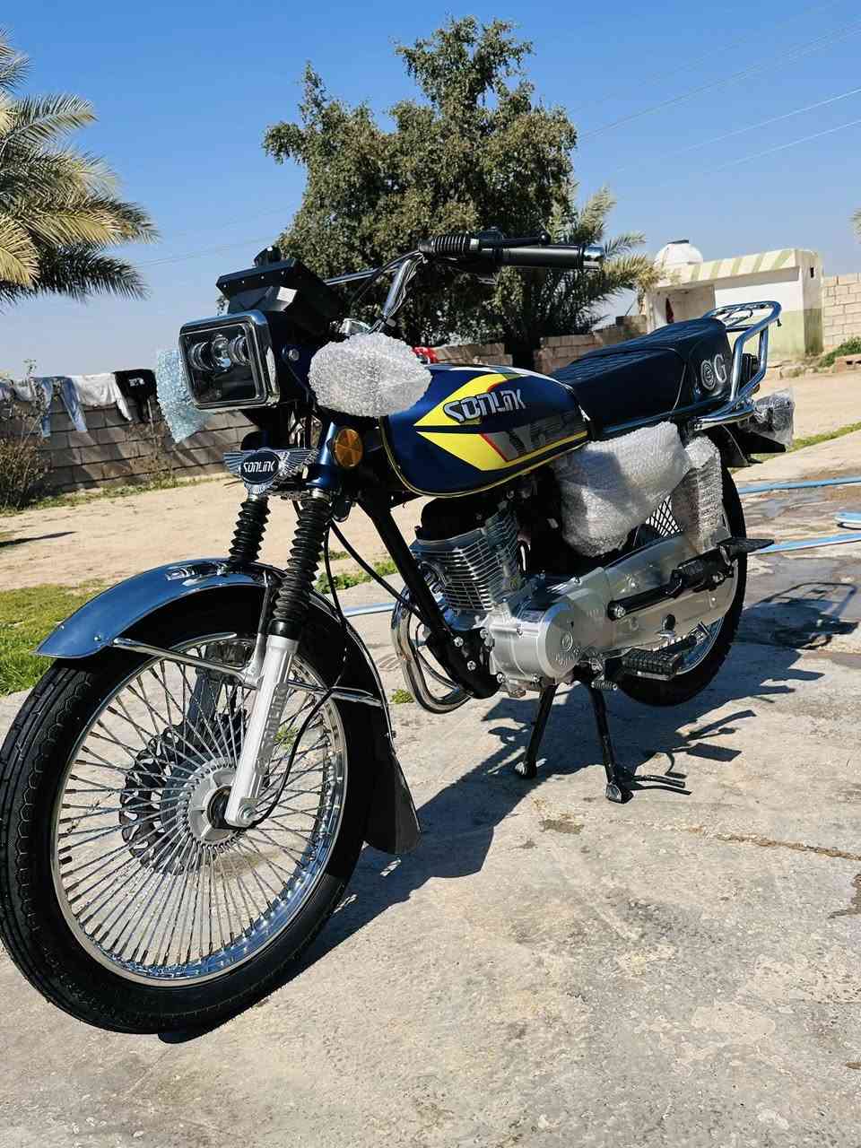 سلام عليكم تايكر صارلهة5يام من طالعة مديل 25بعد دهن شركة مكان دلي عباس بزاير شروين 750بيهة مجال ***********
