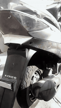 سلام عليكم كامكو في تو ختم واحد مفتوحه تاير جديد كهربائيات شغاله نكره سلف مكان فجر السعر 450 بيه مجال ***********
