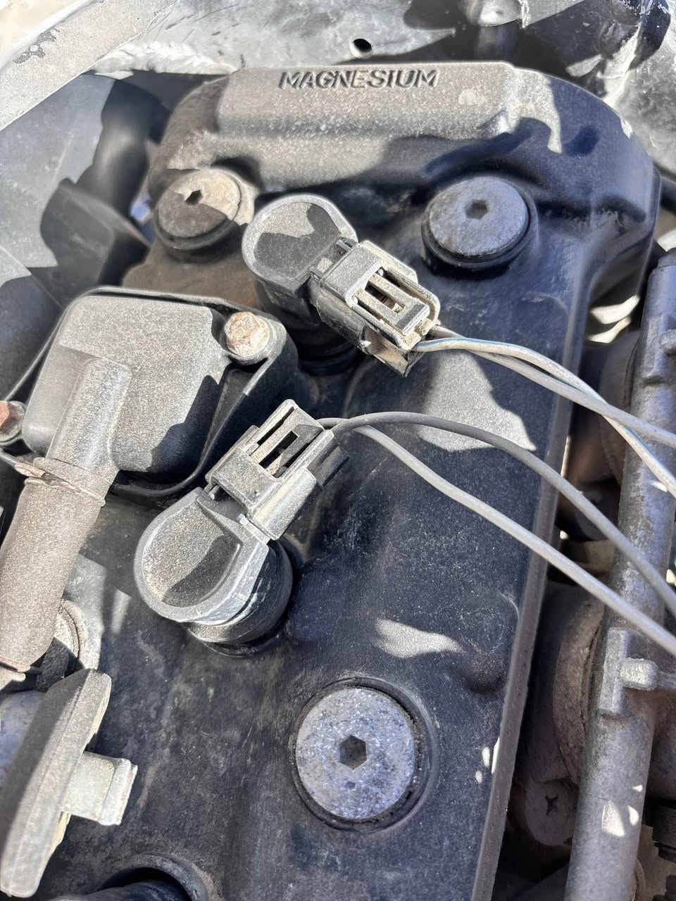 السلام عليكم 
للبيع مكينة جكسر ألف موديل 
٢٠٠٢
مكفولة وهاذي صورها كدامكم 
هـ :***********
