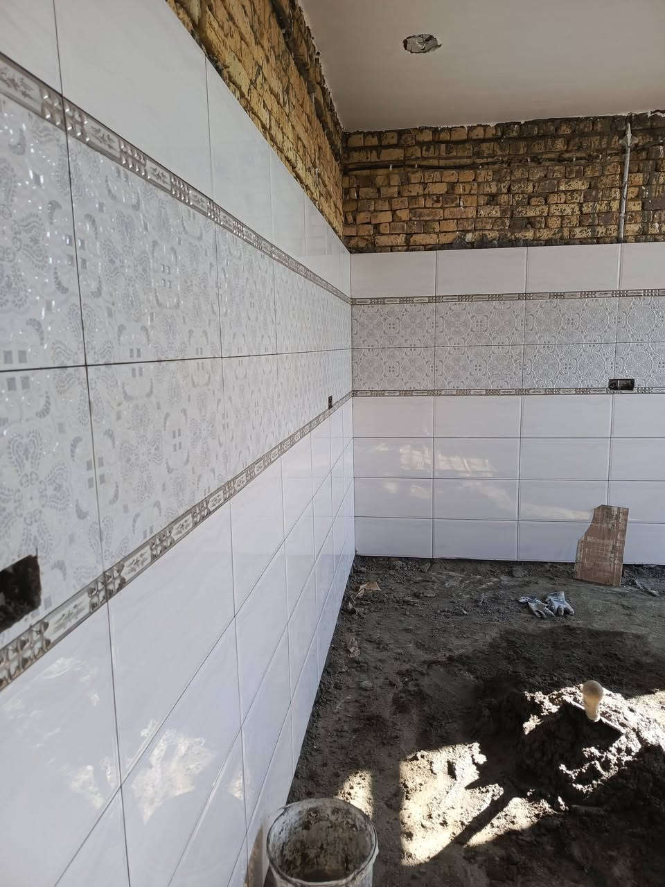 شغل انواع السيراميك كادر عمل كامل كوت ***********
