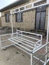 مرجوحه للبيع الارتفاع 2 متر عرض الكرسي  1 ونص  عرض  الجوانب ثابته 2 مت...