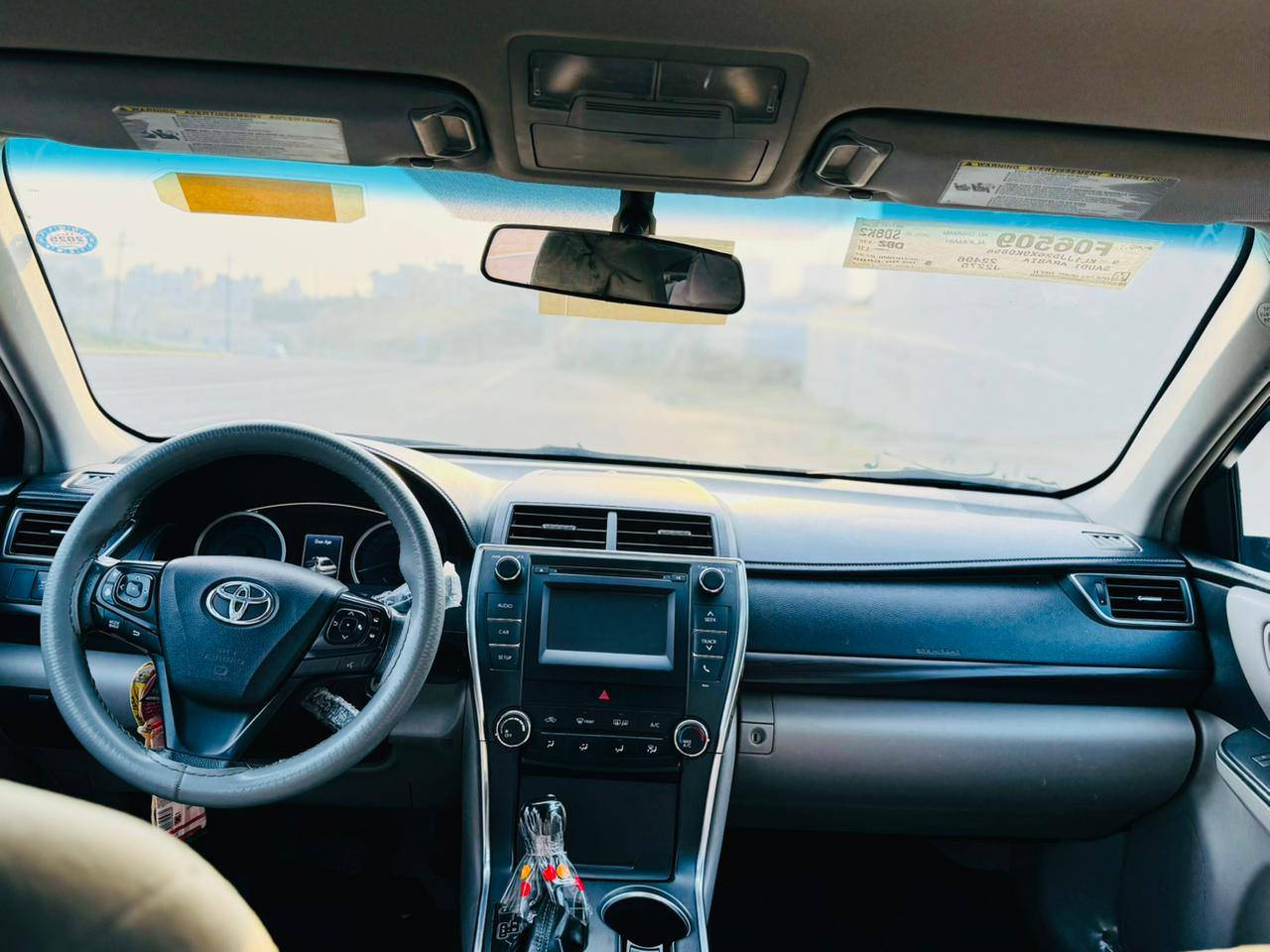 تۆیۆتا کامری 2017  مواسەفات LE ئەمریکی 
١٨٠ مایەڵ ڕۆشتووە 
سەنەوەی تا ٢٠٢٩ تازەیە 
٤ تایەو ویلی لۆک 
دوو پارچەی بۆیاخە 
سۆنەرەکەیم داناوە 
بۆنیدەکەی لەزگەی پێوەیە 
دوو شوختی پچوک پێوەیە 

سعر: لە کۆمێنت داوای بکە ڕاستەوخۆ بۆت دێت 🤖 

گێڕ و مەکینەی بەشەرت 
هیچ کێشەیەکی تێدا نییە 

ژمارەی خاوەنەکەی 
***********
