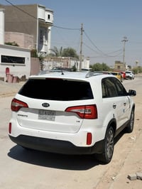 سورنتو 2015 خليجي محرك 6V  راكب7 فول مواصفات عدا الفتحة رقم بغداد تحوي...