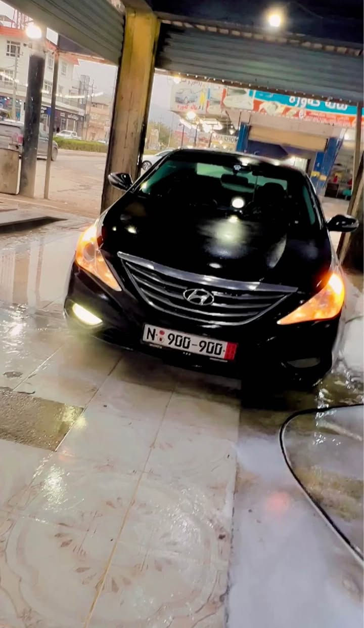 بسم الله الرحمن الرحيم سۆناتا ٢٠١٣ قەپات مواسەفات سەیارەکە تانها موسسە. کوشن جلدد + کوشن هیتەر + گێڕ تۆماتیک + گێر عادی + ٤ جام کامرەبای ئۆتۆ. سەیارەکە بێ دەعمو لێدراویە گێڕو مەکینەوە کارەبایاتی بەشەرت  گۆڕینەوەش ئەکەم بە شتێک بە دڵم بێت  ***********
*********** دار بنديهكان, السليمانية
