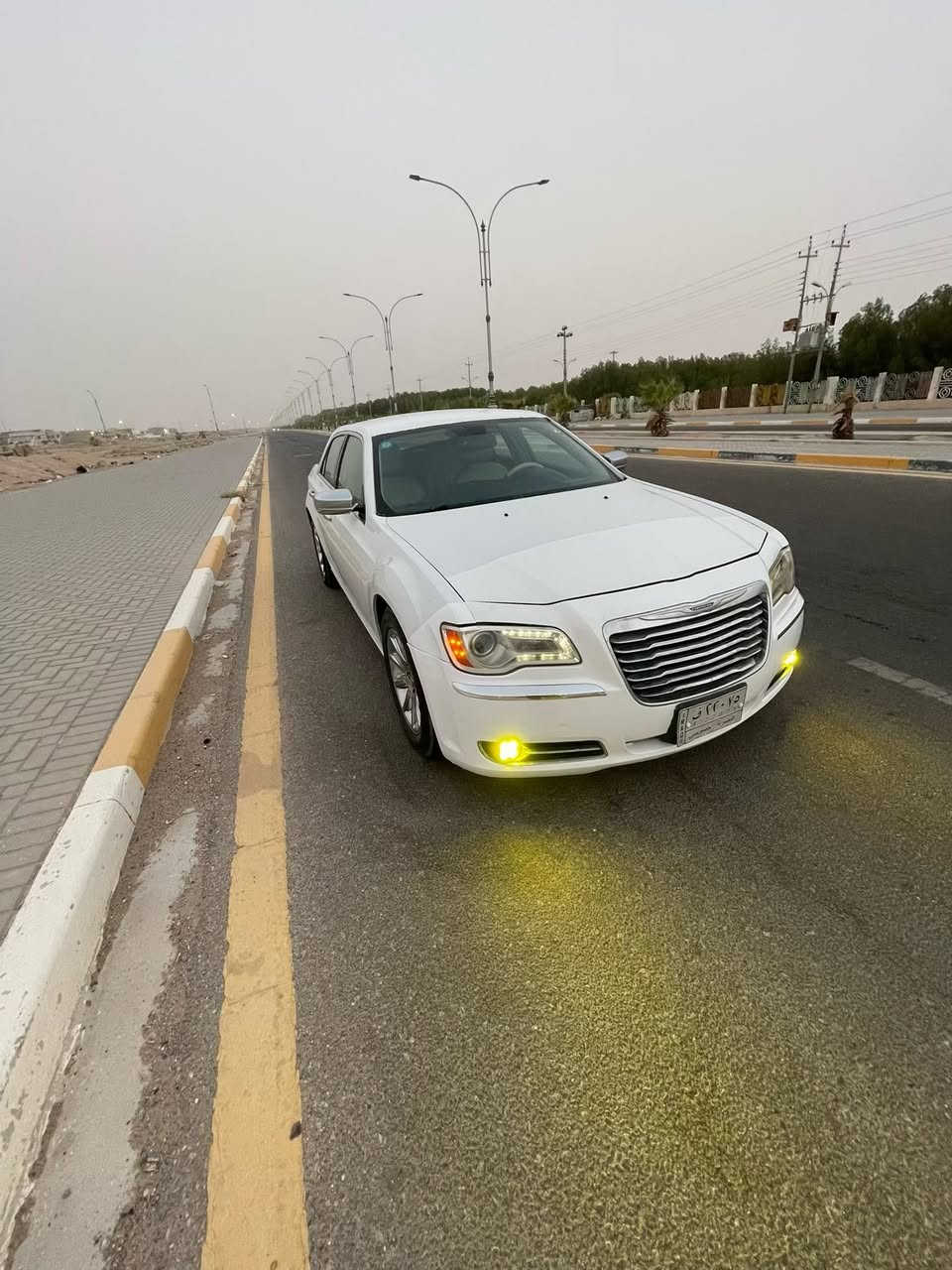 السلام عليكم c300/2012 كنديه
تخم تاير حداديه نص عمر ويل كروم داخل بيجي شاشه جبيره 
سنويه ل2028 مكانها البصره ام قصر (***********)(***********)
