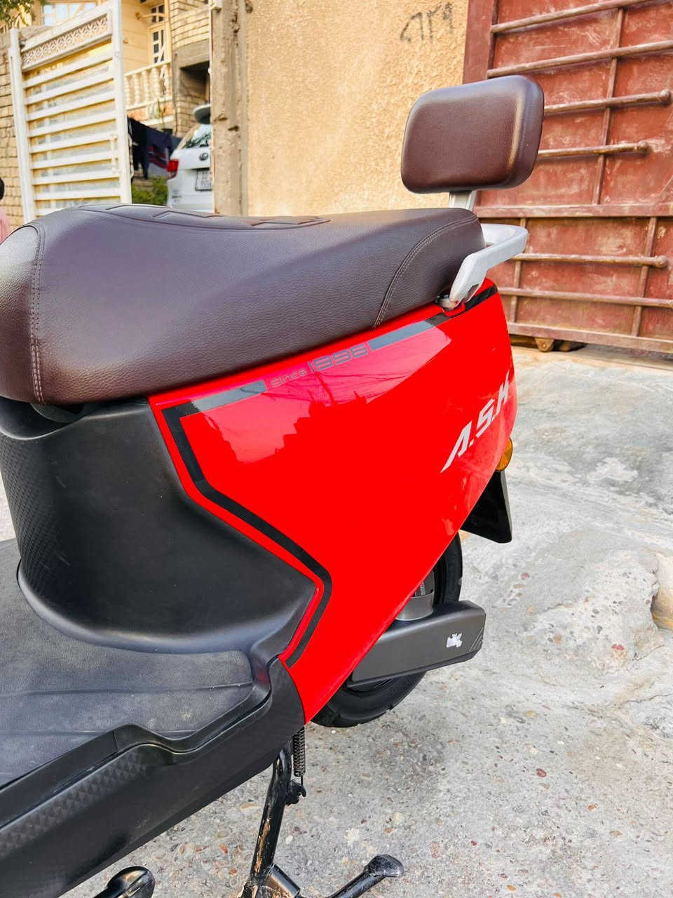 دراجه شحن للبيع او مراوس 6بطاريات دبل 3سرع
سرعه63حقيقي عنوان بغداد الزعفرانيه بطاريات مكفوله 
السعر600وبيها مجال ***********
