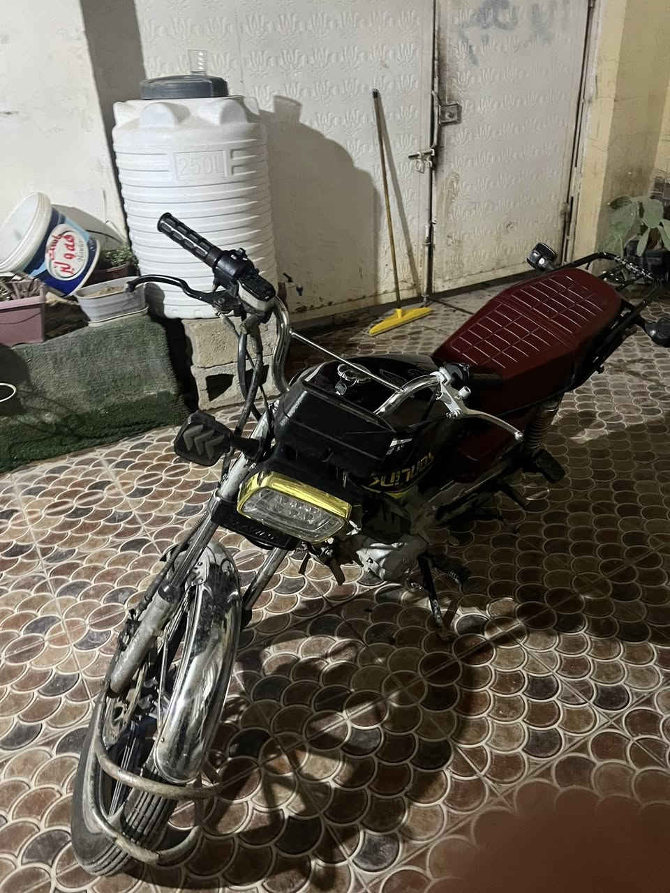 سلام عليكم دراجه سيفان موديل :
21دراجهً نصيفه كهربيا ت كل شقال سلف هندر ما نقصه أي شي محرك خير من الله السعر 400 وبي مجال مكاني بعقوبه


**إذا كنت صاحب هذا الإعلان وتريد حذفه لأي سبب، رجاءا أرسل رسالة إلى الدعم الفني**