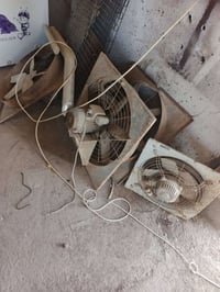 مفرقات للبيع عدد 4شرط شغل واسط الصويره طريق مطار 07826606726