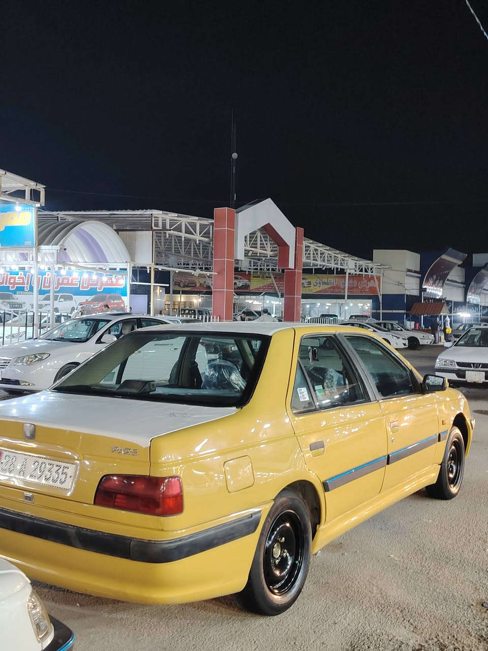 سلام عليكم من رخصة الادمن بارص مديل 2015السياره خير من الله جاهزه مكينة كير حداديه تبريد تخم تاير خير من الله رقم جديد سنوية 2032 مصفرة هيئه وغرامات السياره قطعة فتح وحده فقط سعر السيارة 47وبيها مجال للشراي للستفسار على الرقم ***********مكان السيارة النجف الاشرف
