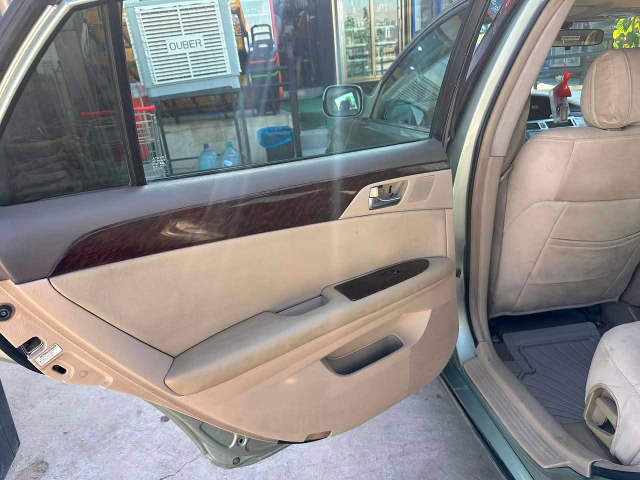 Toyota Avalon 2008🚘🚘
لەسەر ئیزنی ئەدمین❤️
ئەڤەلۆن 2008🚘
مواسەفات خلیجی ✅
سڵاید ناوزەرد ✅
شاشە ئایپات✅
چەمەلەقی پیشەوە دەعمی هەیە بێ ناوگرتن
ساردوگەرم بەشەرت 🥶🥶
گێڕومەکینە بەشەرت ✅
سەنەوی پلاستیک 💳✅
4تایەی لۆک لەژێرە✅
کامل بۆیاخ لە سەر ساخی✅
سعری 65$مەعامەلە💵
شوێن سلێمانی
***********📞 السليمانية, العراق
