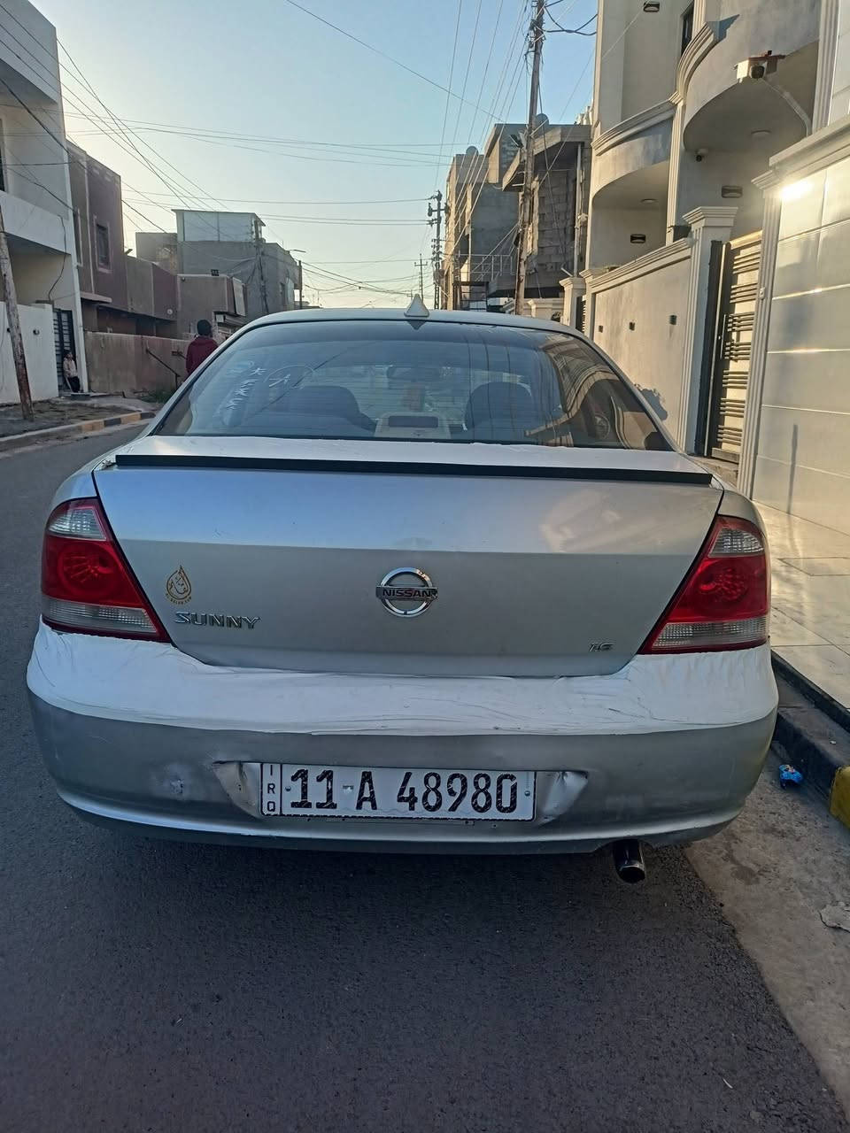 السلام عليكم للراغبين
سياره نيسان سني 2008للبيع 

سياره جاهزه وخير من الله متصرف ربع دينار عليه

رقم سياره( بغداد )بأسمي شرط تحويل ثاني يوم

ما بيه قطرة صبغ 

باب خلف سائق مبدل بلادي نفس لون ما بيه صبغ 

كير اوتوماتيك مكفول مكينه مكفول تبريد  خير من الله    باتري جديد. 

تخم تاير جديد

دوشمه وكاعيات 

سياره حلوه وجاهزه 

السعر 85 وبيه مجال بسيط 

العنوان 📌 بغداد الكرخ

مراسلت الحساب

او الاتصال ع رقم 

*********** بي واساب
