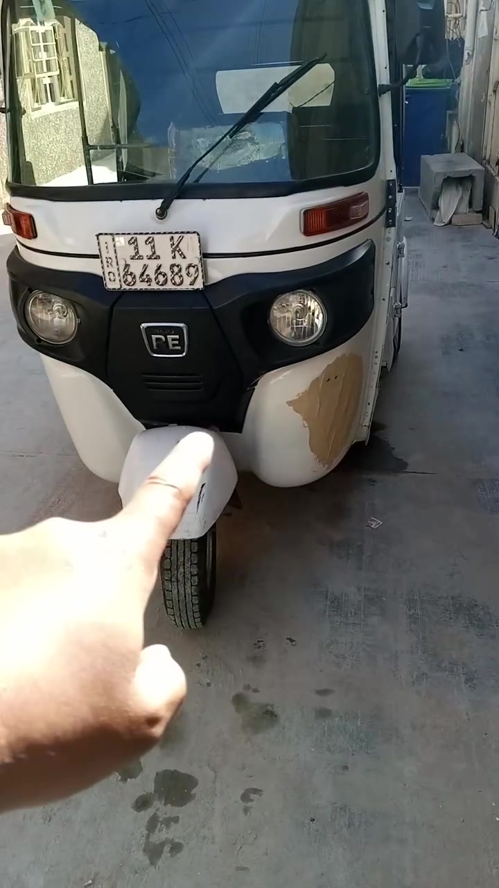 ***********
