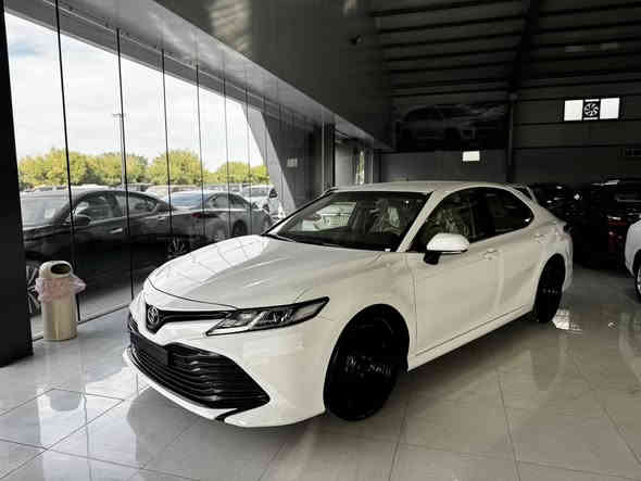 السلام وعليكم
كامري ٢٠٢٠ خليجي

ماشيه ٣٢ الف حقيقي

بدون صبغ بدون تبديل

بيها فقط بارد بالجاملغ الخلفي على كد شبر

عنوان السيارة قضاء كلار

215 وبيها مجال قليل

***********
