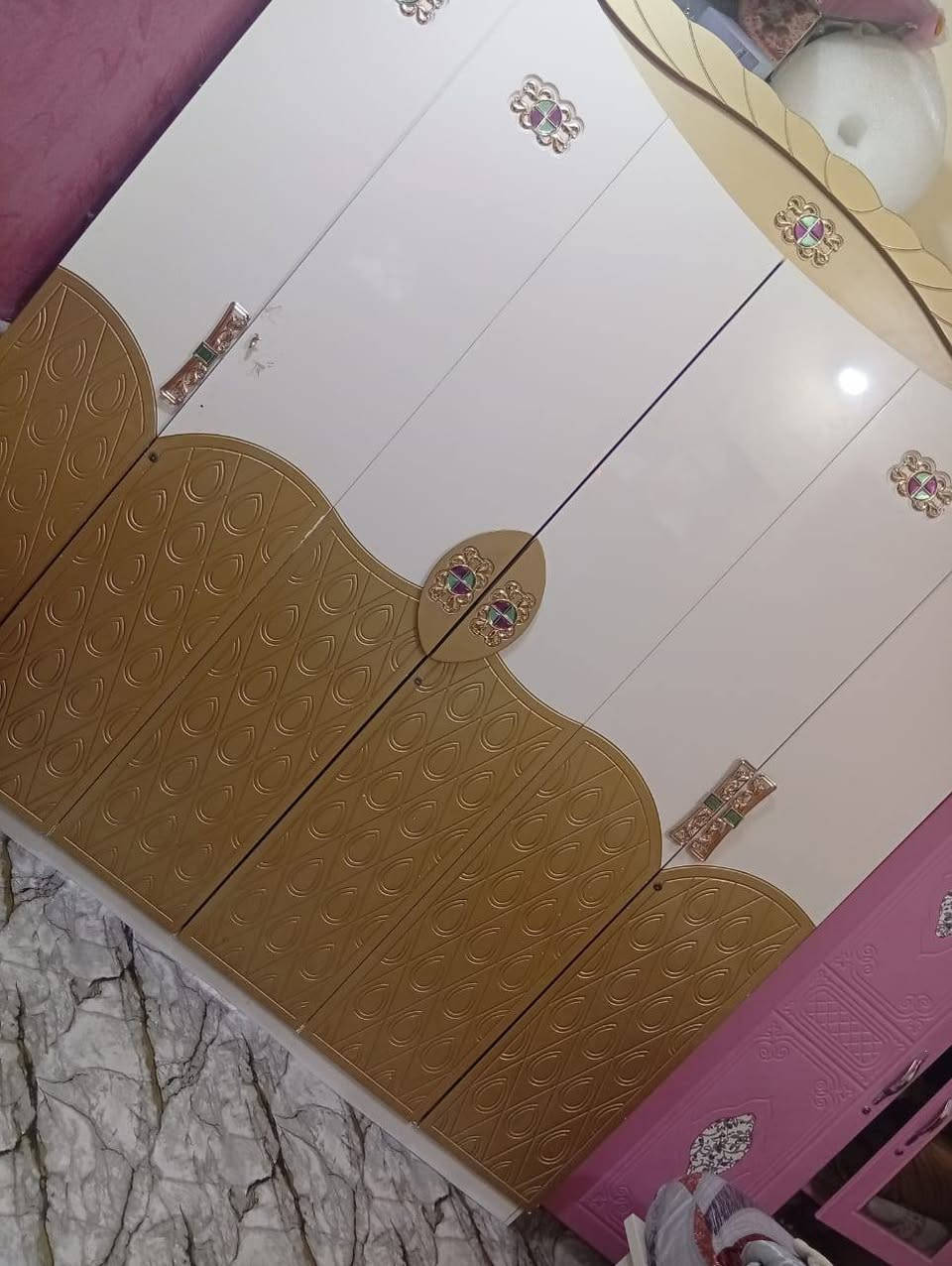 كنتور وجرباية تركي نضيفات كنتور 6 بيبان و جربايه قياس 180×200 

الغرفه كامله ب300 وياهن ميز التواليت بي ضرر بسيط وميز بلازمه عنوان البصره حي الحسين


**إذا كنت صاحب هذا الإعلان وتريد حذفه لأي سبب، رجاءا أرسل رسالة إلى الدعم الفني**