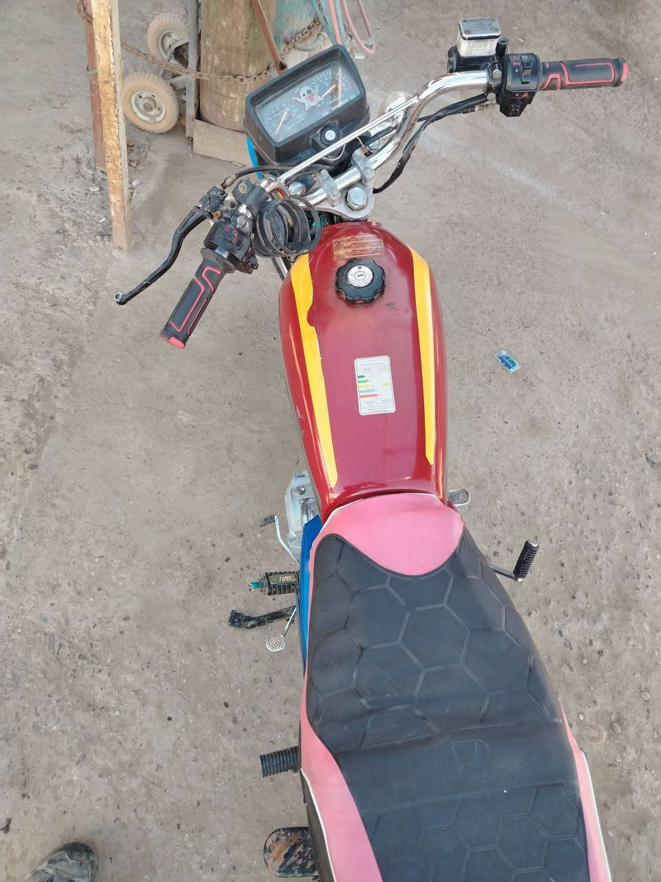 السلام عليكم دراجه خمسه قير اوراق ضايعه مجففه جديد دراجه خير من الله سعر 350  سعر 350 والشرايه طب خاص عنوان مسيب


**إذا كنت صاحب هذا الإعلان وتريد حذفه لأي سبب، رجاءا أرسل رسالة إلى الدعم الفني**