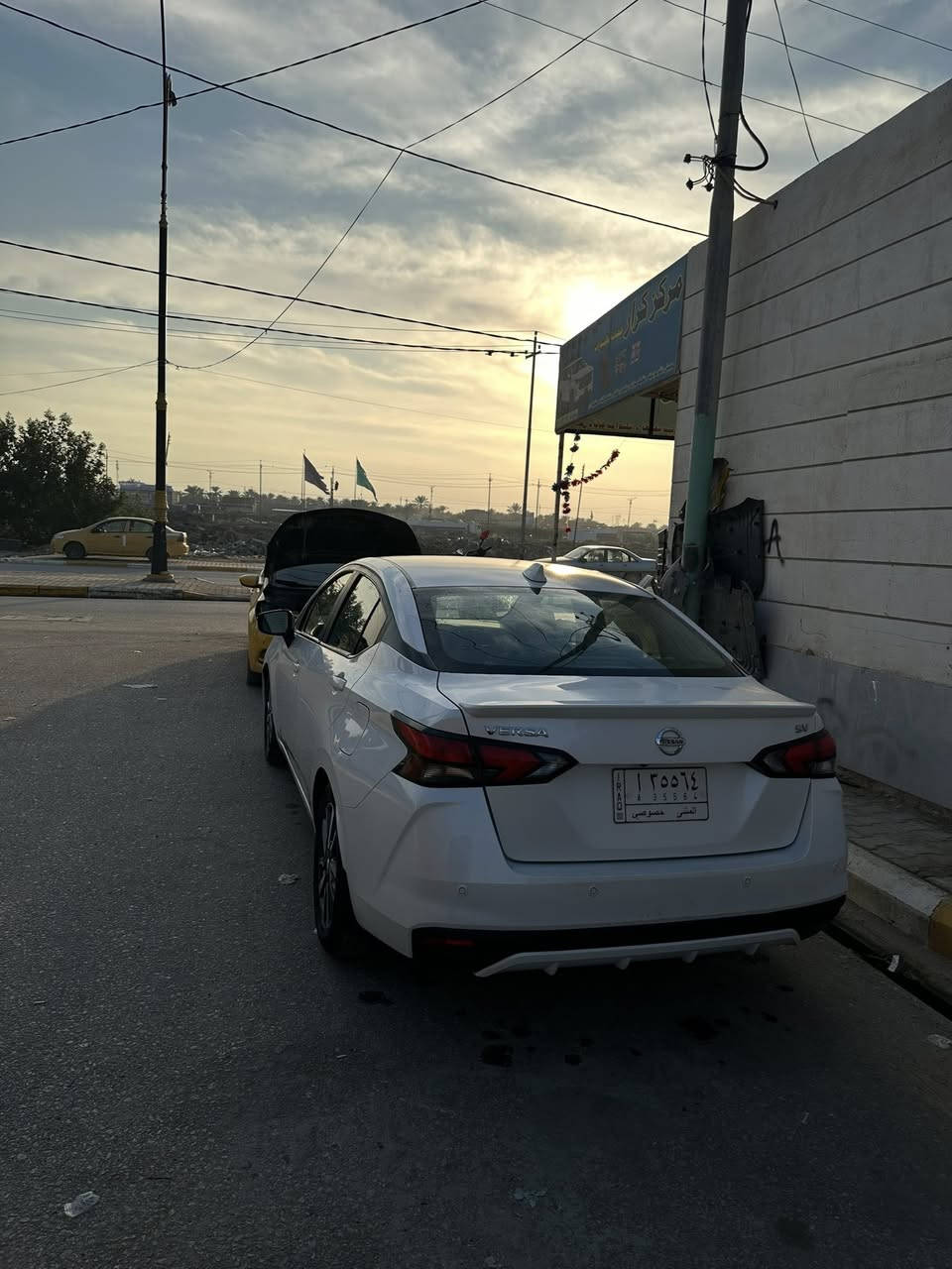 سلام عليكم
نيسان فيرسه مديل ٢٠٢٢
رقم مثنى معوقين انطيك وكاله عامه بسياره 
صور حادثه بل منشور 
موصفات السياره 
بصمه شاشه تحديد مسار فول ماعده الفتحه 
مكان السياره سماوه 
سعره ١٢٠ وبيه مجال 
رقم 
***********
