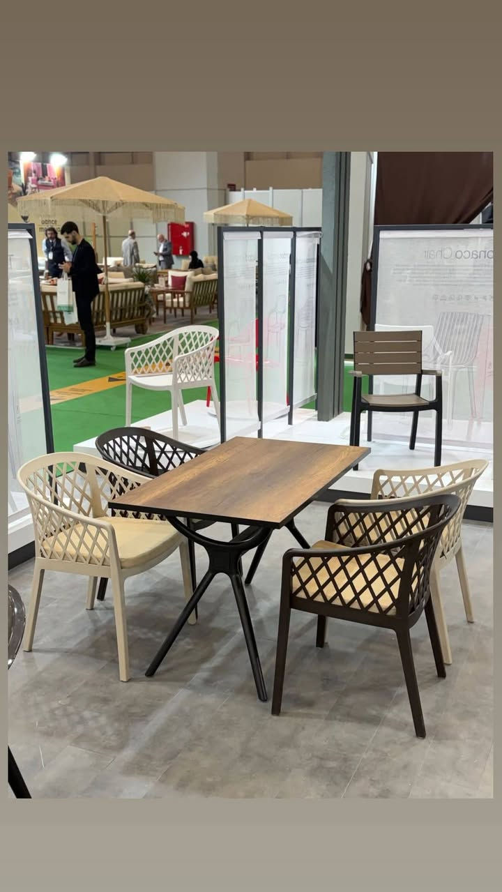 كل ماهو جديد ستجده عندنا مختلف كراسي وأنواع طاولات
#جمله #مفرد 
#تجهيزمطاعم #تجهيزمقاهي #تجهيزكافتريا #جمله
#مفرد
طاولات مطاعم✅
طاولات مقهى✅
طاولات كافتريا✅
كراسي مطعم✅
تجهيزمطاعم✅
تجهيزمقهى✅
تجهيزكافتريا✅
للطلب والاستفسار يرجى مراسله الصفحه✉️
للحجز السريع وطلبات الجمله  راسلونا واتساب***********☎️
متوفر توصيل وتجهيز داخل بغداد وجميع محافضات العراق🚚🚚

#تجهيزطاولات_مطعم #تجهيزطاولات_كافتيريا #تجهيز_طاولات_مقهى #طاولات_خشب #اثاث_تركي
