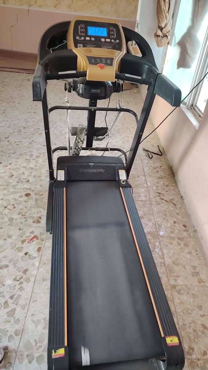 سلام عليكم جهاز جري لبيع استعمال قليل
نضيف بنسبه، ٩٥٪ للاستفسار اتصال على الرقم ***********
