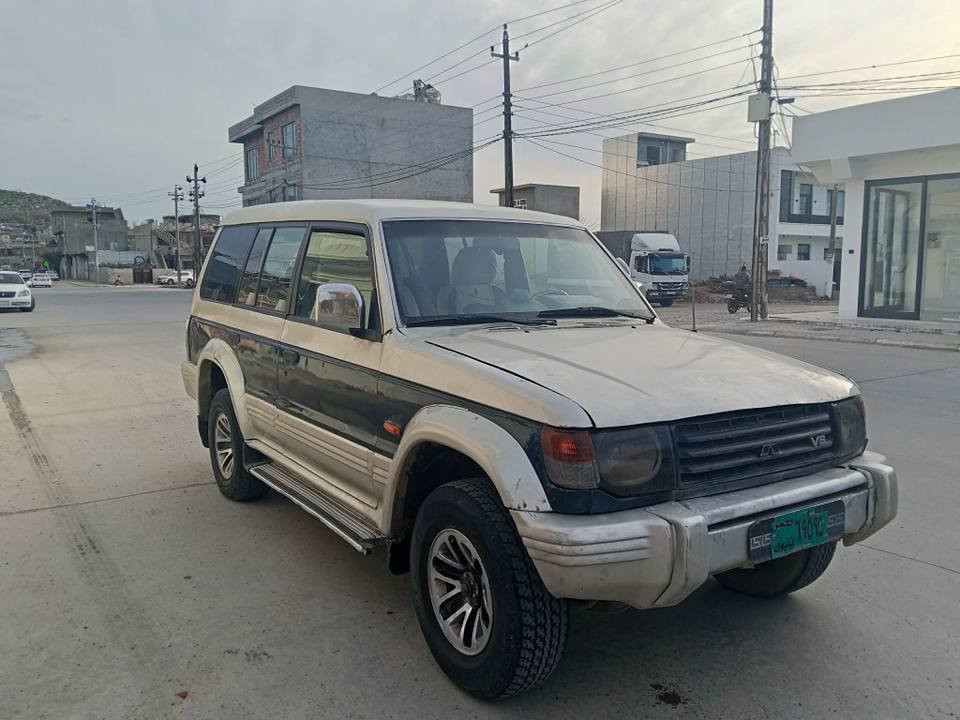 باجیرۆ مۆدێل ۹۷ گێرو مەکینە بەشەرت تۆماتیک دەبڵ ئەکسل بە شەرت جام کارەبای هەموی بە شەرت بێ دەعموو لێدراو تەحویل جنوب بە شەرتی مەدەنی ۲٨ وەرەقە مەجال *********** حلبجة, السليمانية
