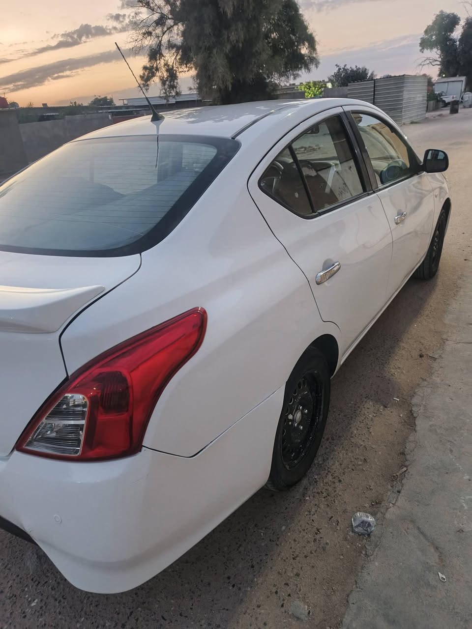 س ع مديل 21ماشيه 98 السعر 105 مكاني البصرة للاستفسار هاذه رقمي ***********
