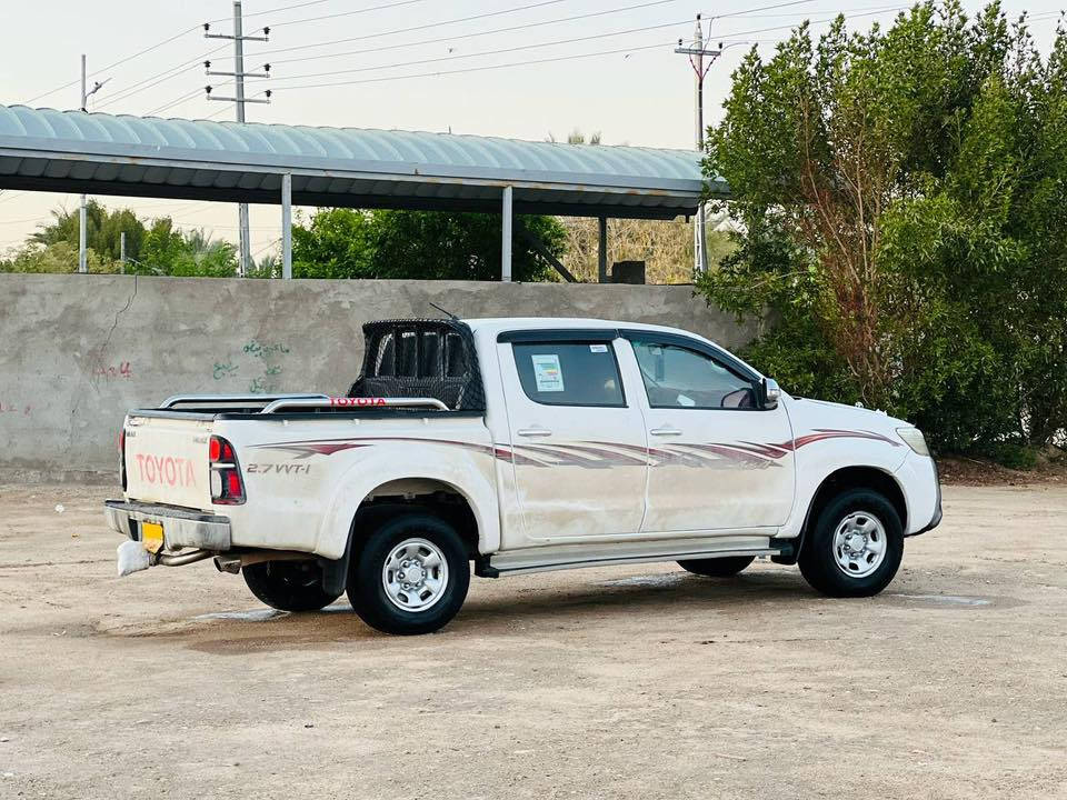 السعر:👈 155 

مكان السياره النجف الأشرف
الهاتف /***********

بيكم فورويل 2014 كير اوتماتيك بانزين
مكينه وكير وحداديه كله جديد تخم تاير

السياره بيه رشات صبغ بصفاح قماره مكفوله من الصبغ السياره حلوه ماشالله مال جناي
