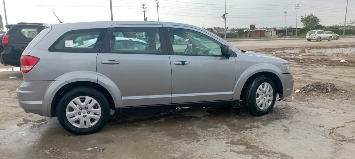 دودج جورني 2015  رقم ذي قار سيارة  باسمي تحويل مباشر  4 اسلندر 2400 مكينه و كير وحداديه جيدة سيارة نضيفه وجاهزة مكاني بابل الحله تواصل خاص 
او ع رقم *********** حلة, بابل
