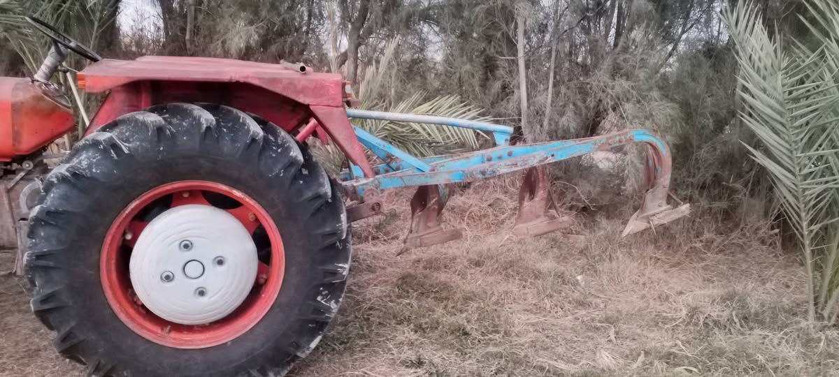 اليلام عليكم
عنتر موديل 90 ارقام وسنويه 
مكينه مكفوله من كلشي ماناقصه شي تايرات قبل شهر شادهن
تخم ثگاله امامي وخلفي
كهربائيات كامله
وراه فدان وخرناشه
***********
***********
المكان بغداد يريع الدولي جسر سادس
غير متواجد ع الفيسبوك
