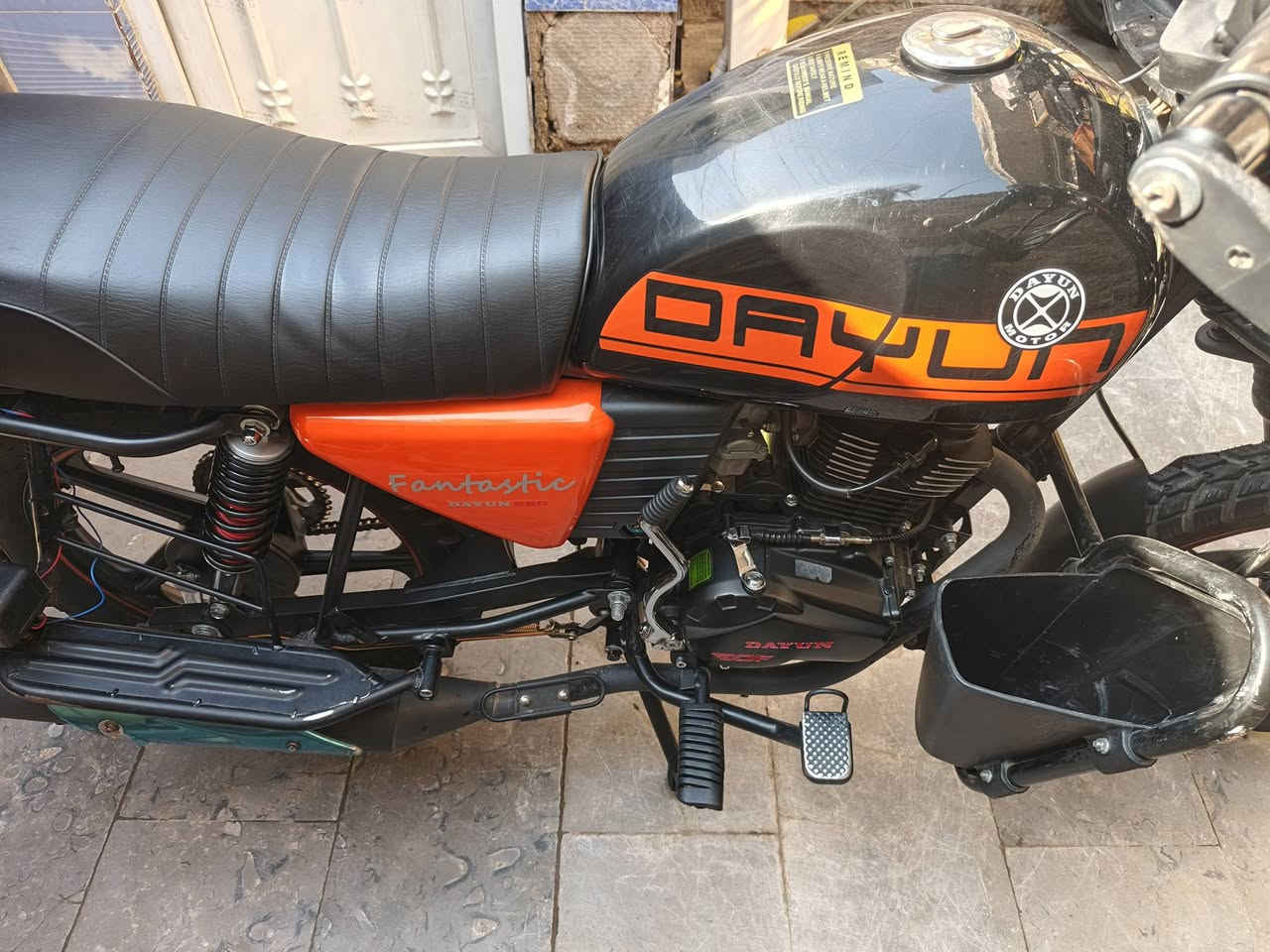 دايون مرقم أربيل باسمي موديل ٢٠٢٥ بغداد الشعب رايده ٢٦٠٠ وبيه مجال وهذا رقمي ***********
