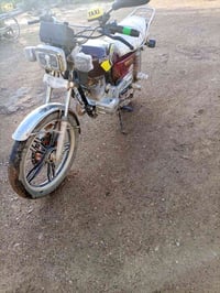 سولنك 2023  كله شغال مكفول 400   07711158967