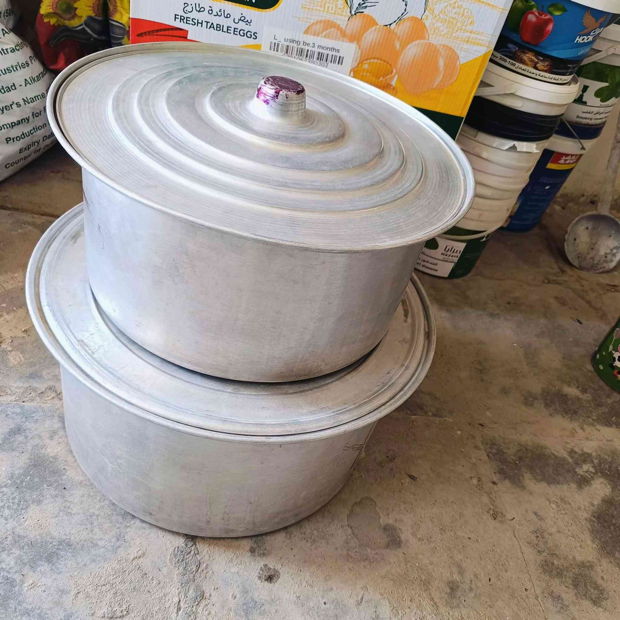 جدوره للبيع قياسهن ٤٠و٥٠
السعر ٧٠وبيهن مجال 
الطباخ سعره ٣٥


**إذا كنت صاحب هذا الإعلان وتريد حذفه لأي سبب، رجاءا أرسل رسالة إلى الدعم الفني**