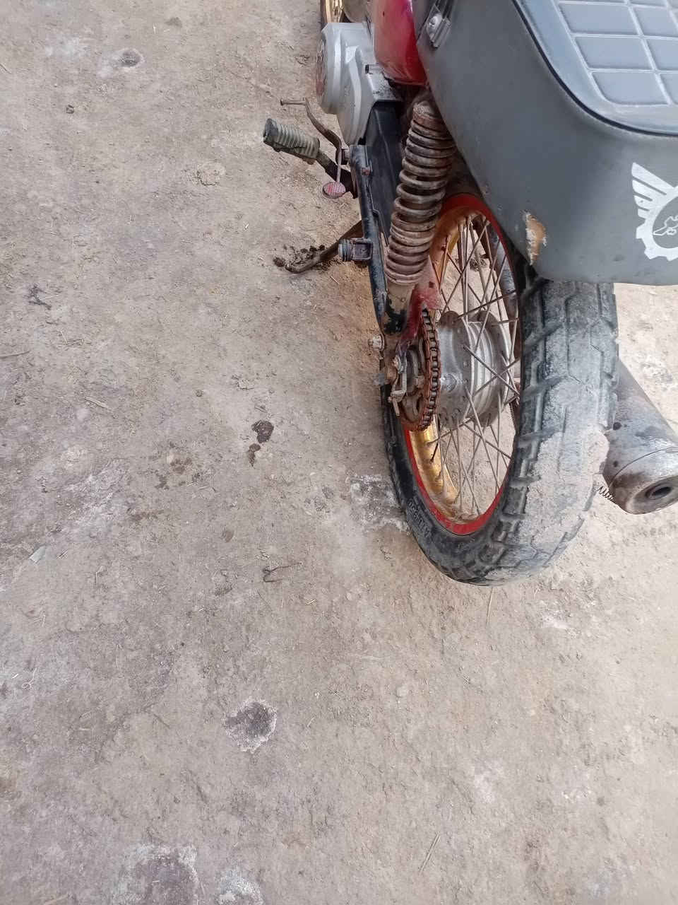 السلام عليكم دراجه للبيع السعر خاص


**إذا كنت صاحب هذا الإعلان وتريد حذفه لأي سبب، رجاءا أرسل رسالة إلى الدعم الفني**