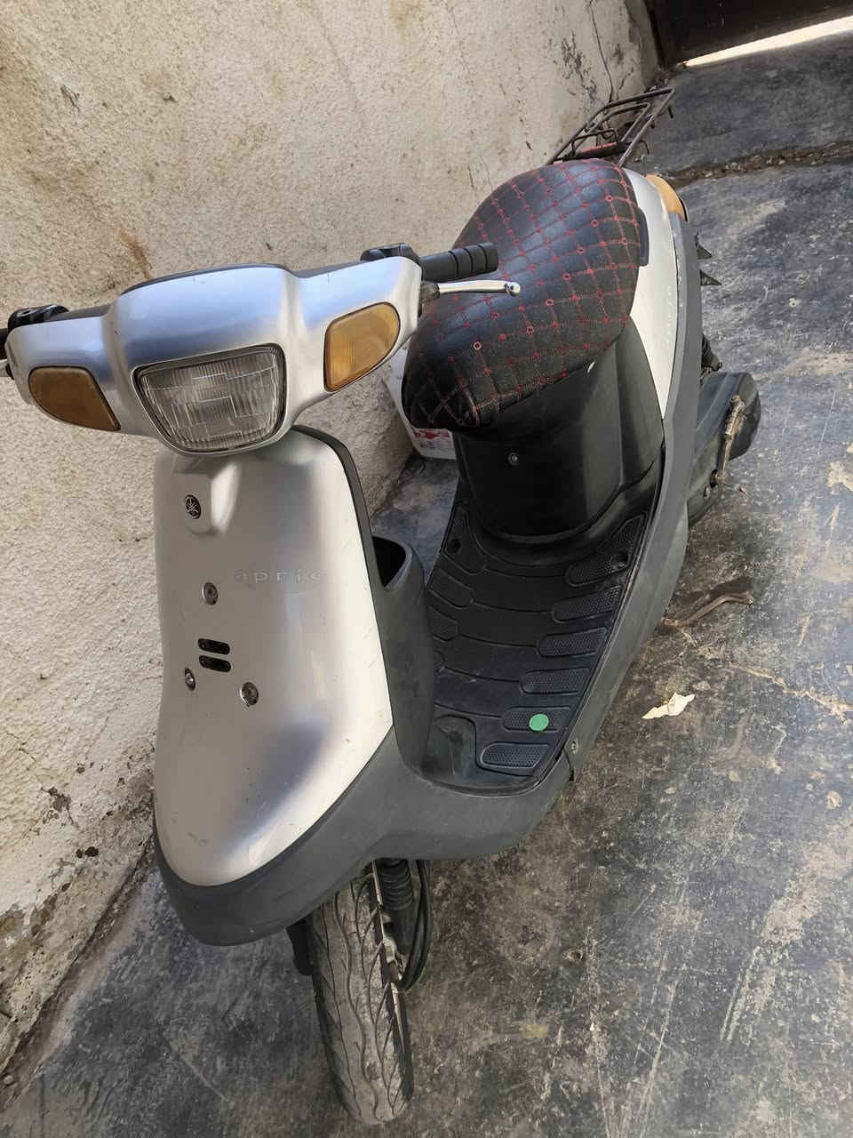 السلام عليكم 
للبيع دراجة بطه 60
نضيفه وشغاله فقط باتري هابط 
للاتصال/***********
مكاني بغداد
