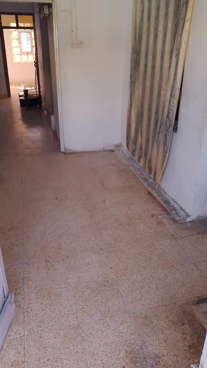 تحيه طيبه
سبب العود الكاذبه تم اعاده النشر مشتمل للايجار صالح للسكن غرفه واستقبال وهول ومطبخ وحمام والتواليت مشترك مع خط مولده اتصال عل الرقم ***********
قرب مدرسه مكه فرع افران الحامد قرب مولده البركه
